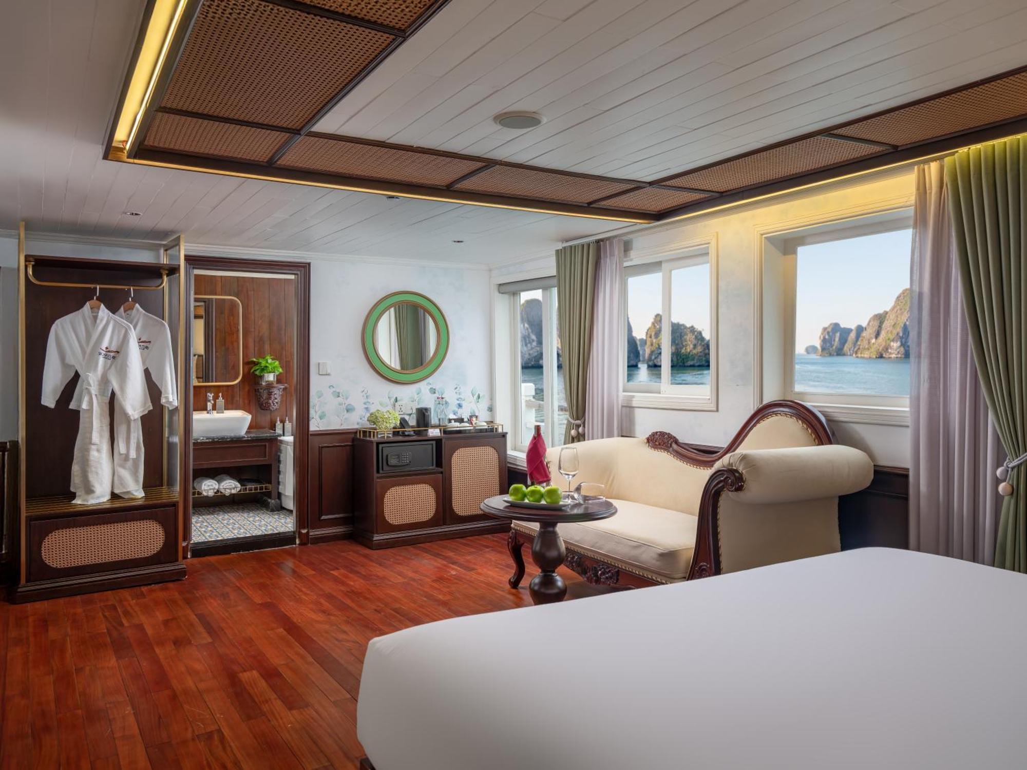 Signature Royal Halong Cruise Hạ Long Extérieur photo